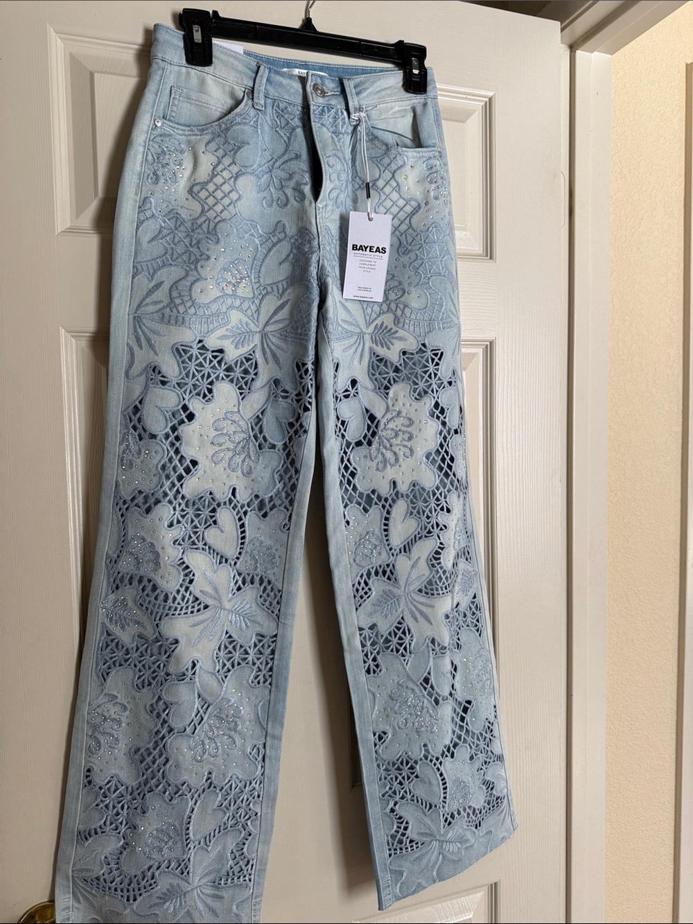 BAYEAS Light Blue Embroidered Straight-Leg Jeans